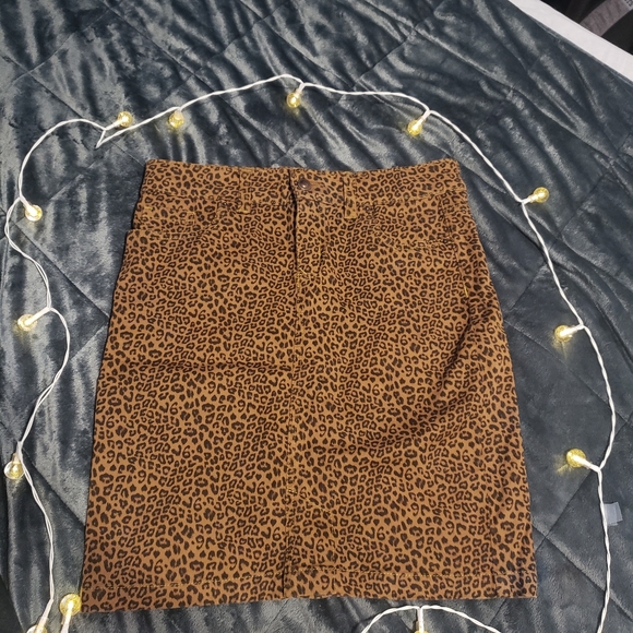 Mini skirt - Picture 5 of 8